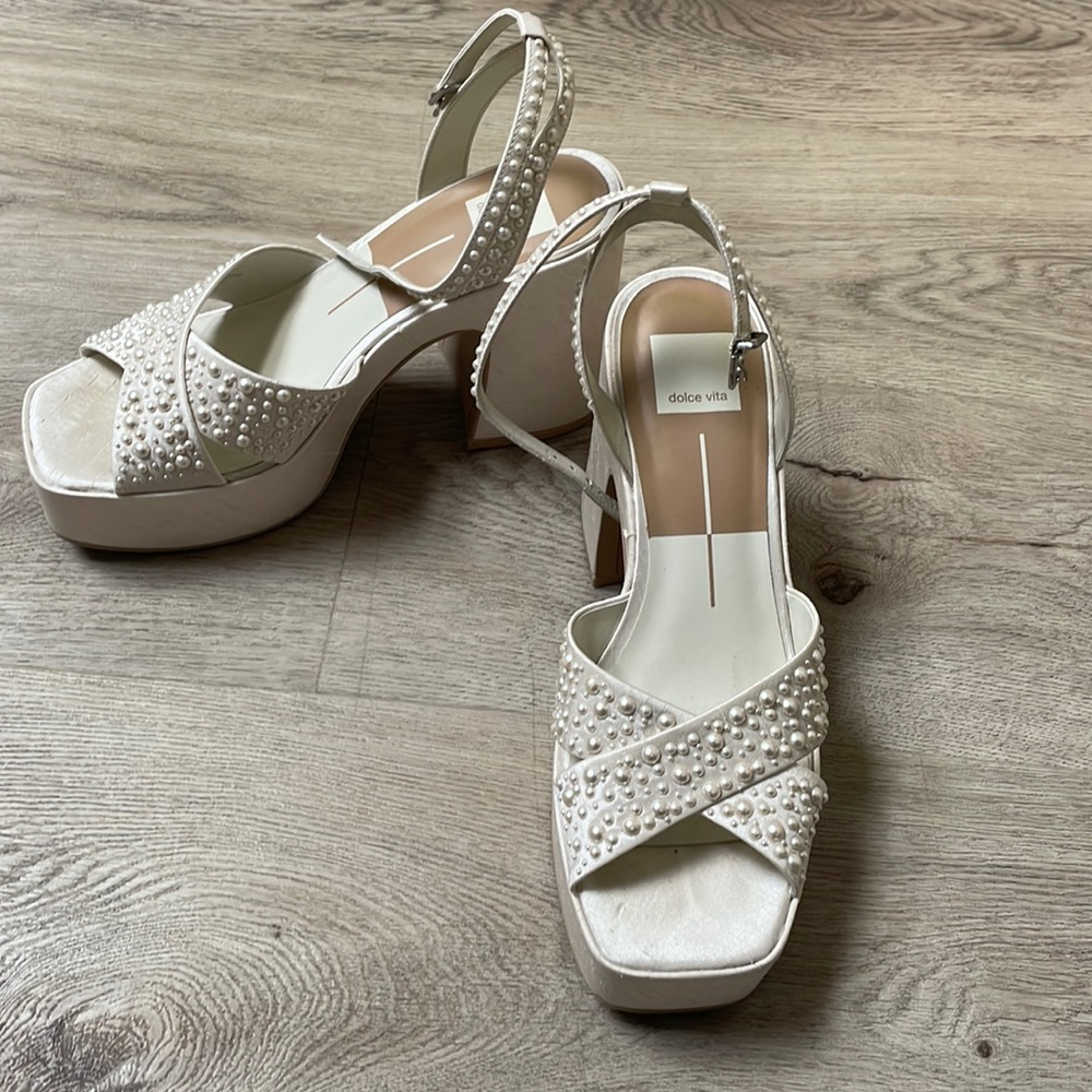 Dolce Vita Wessi Pearl Heels